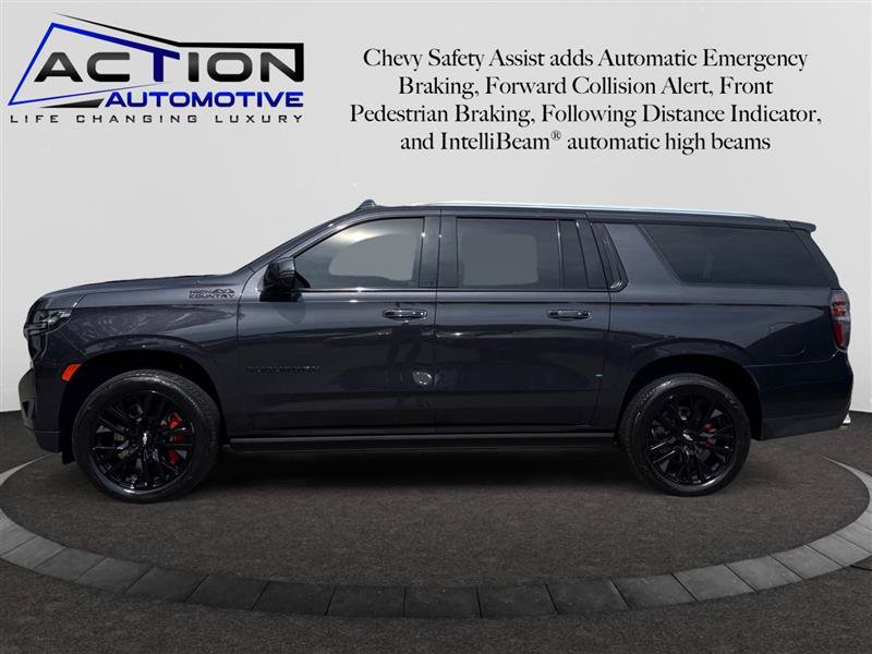 Used 2023 Chevrolet Suburban High Country w/ Premium Package 2 AWD/4WD image 5
