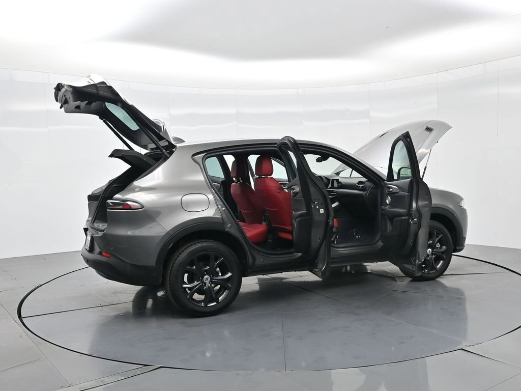 Used 2023 Dodge Hornet GT Plus w/ GT Blacktop Package image 38