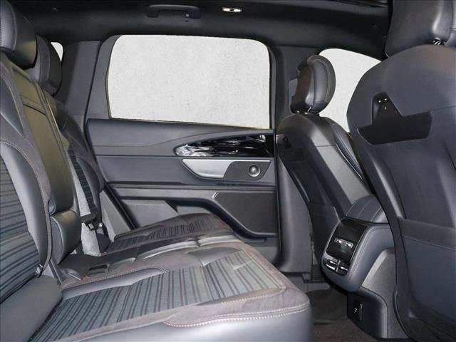 Used 2024 Lincoln Nautilus Reserve w/ Equipment Group 202A image 24