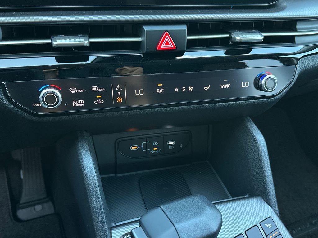 New 2026 Kia Sportage EX image 30