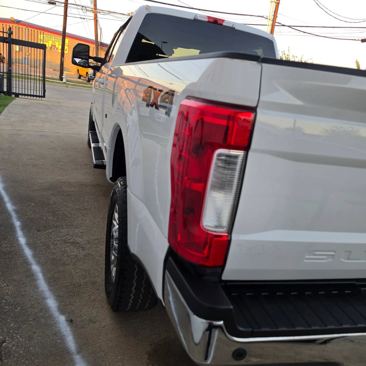 Used 2019 Ford F250 XLT w/ XLT Premium Package AWD/4WD image 5