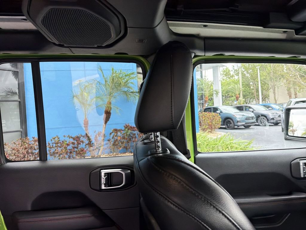 Used 2019 Jeep Wrangler Unlimited Rubicon image 14