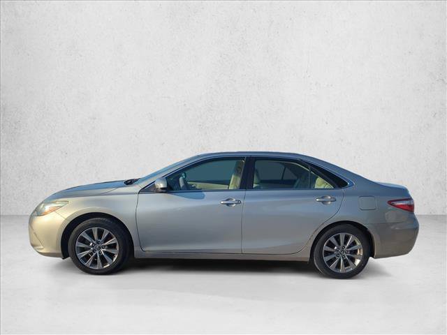 Used 2017 Toyota Camry XLE w/ Moonroof Package image 8