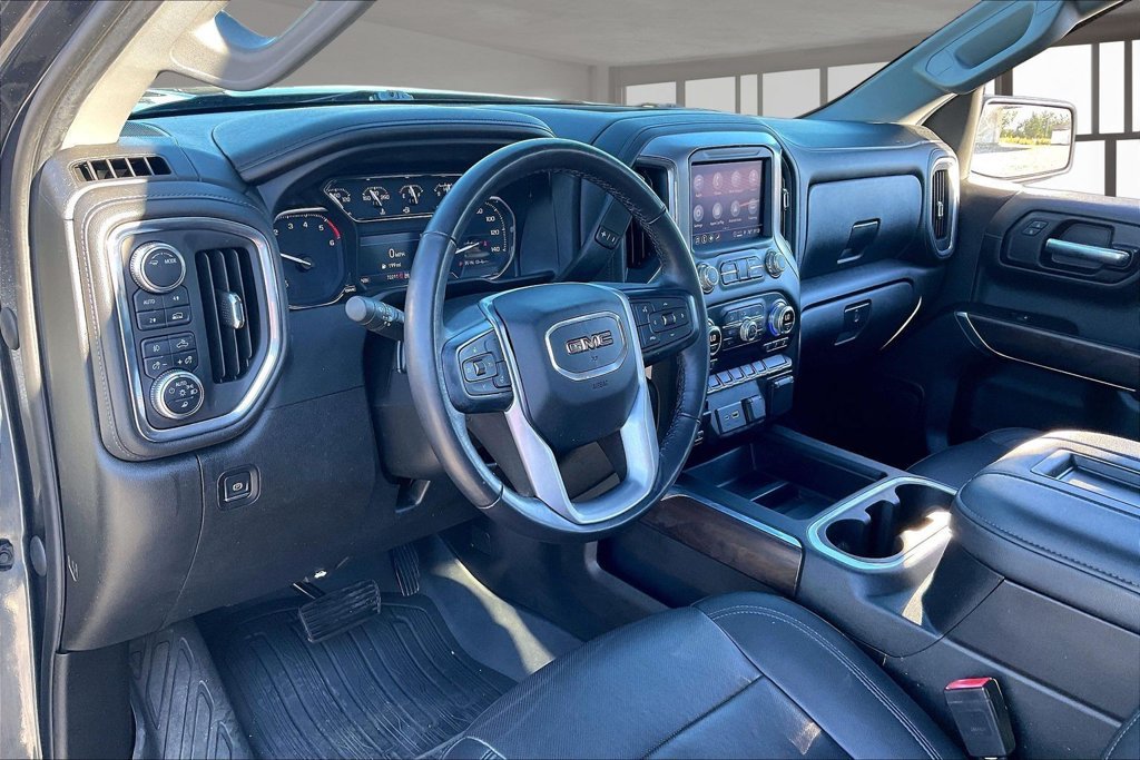 Used 2021 GMC Sierra 1500 SLT w/ SLT Premium Package AWD/4WD image 18