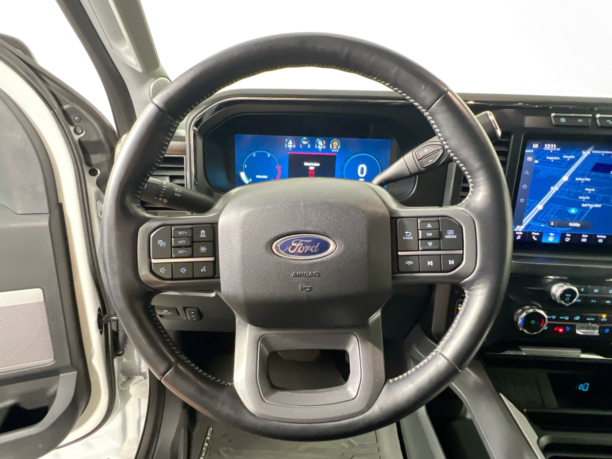 Used 2024 Ford F350 Lariat w/ Lariat Ultimate Package image 17