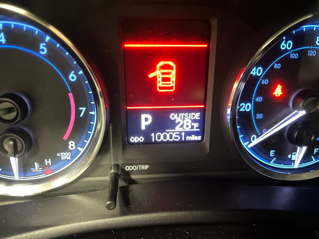 Used 2019 Toyota Corolla LE image 20