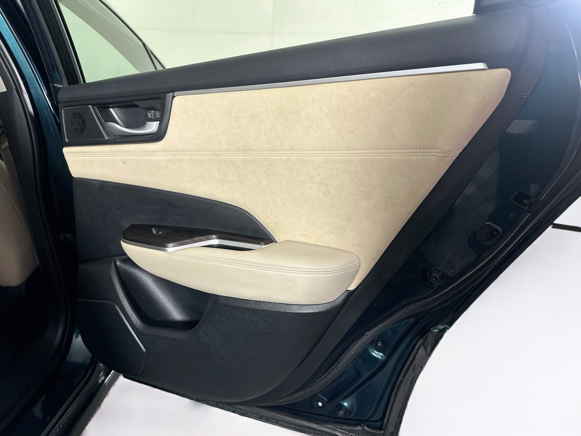 Used 2018 Honda Clarity Touring image 29