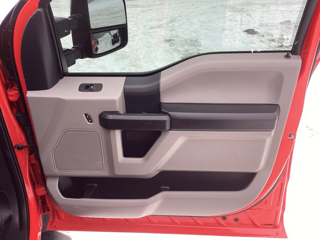 Used 2022 Ford F350 XL w/ STX Appearance Package image 9