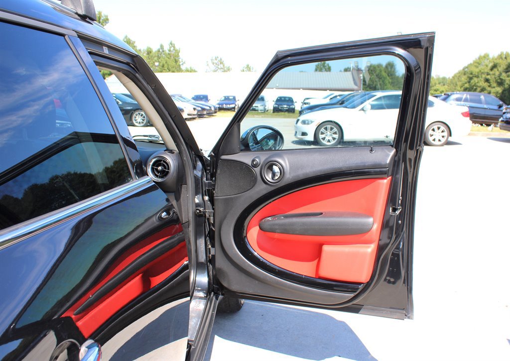 Used 2014 MINI Cooper Countryman S image 29