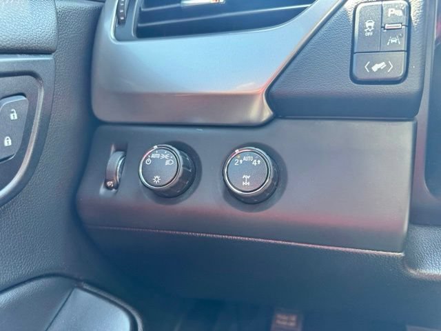 Used 2019 Chevrolet Tahoe LT AWD/4WD image 11