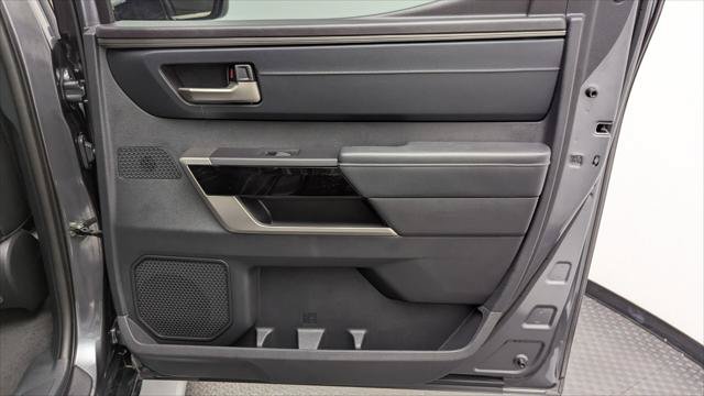 Used 2023 Toyota Tundra Limited AWD/4WD image 19