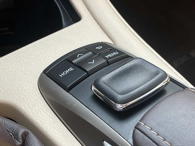 Used 2018 Lexus ES 350 w/ Navigation System Package FWD image 39