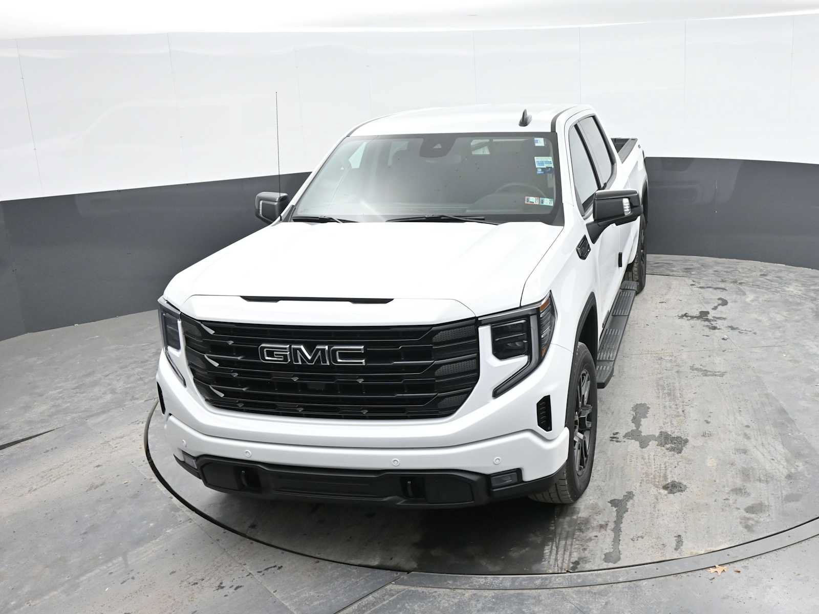 New 2026 GMC Sierra 1500 Elevation w/ Preferred Package AWD/4WD image 31