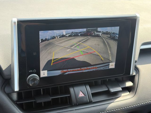 Certified 2025 Toyota RAV4 LE AWD/4WD image 20