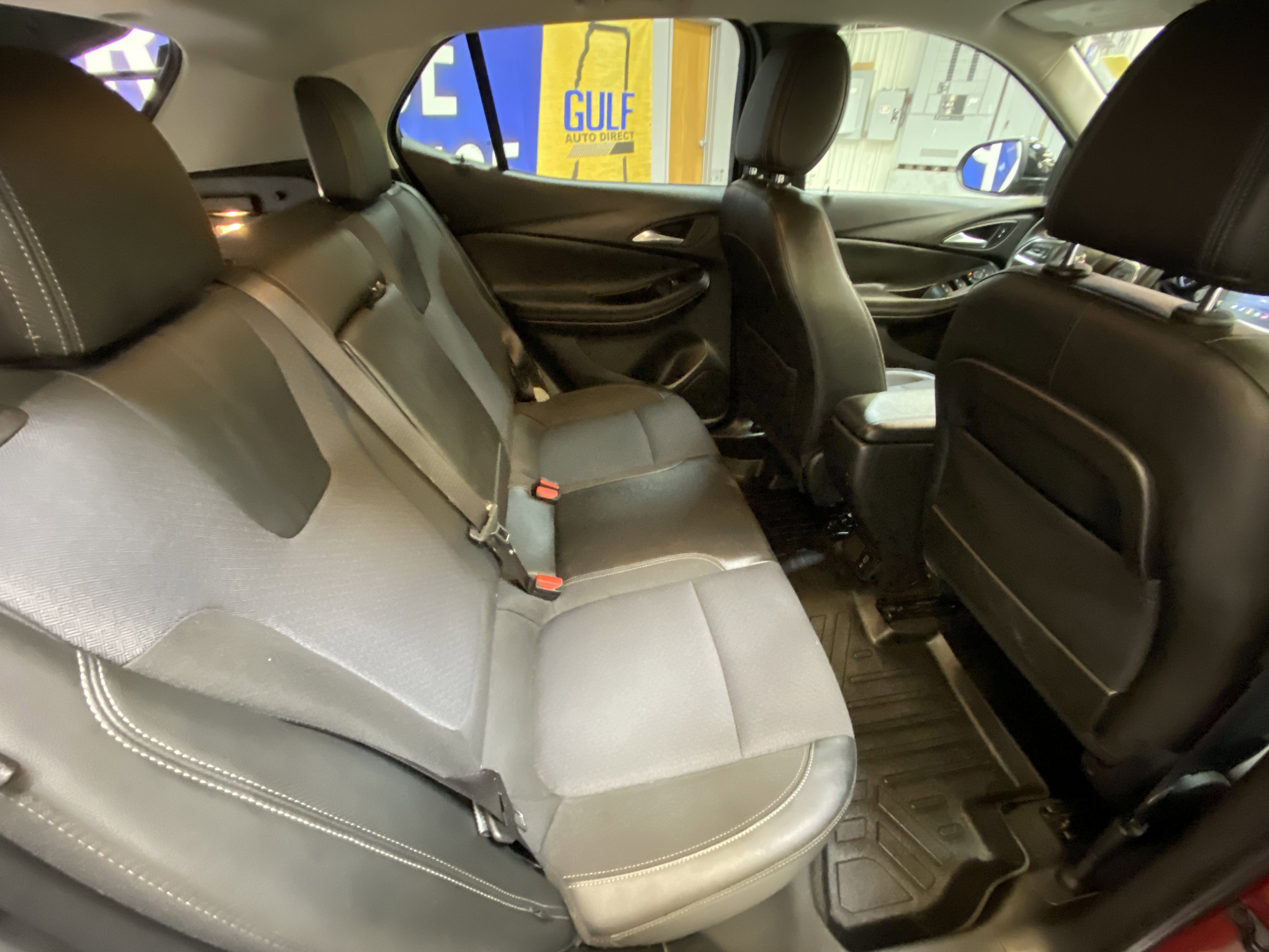 Used 2020 Buick Encore GX Select w/ Sport Touring Package image 27