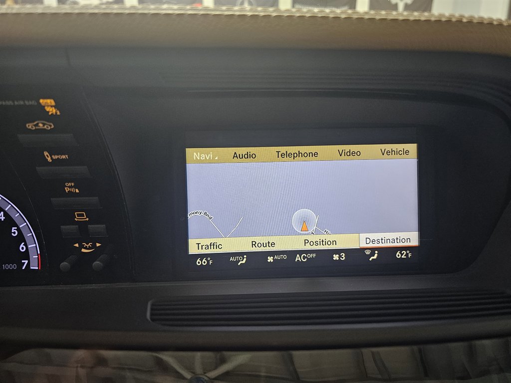 Used 2010 Mercedes-Benz S 550 image 37