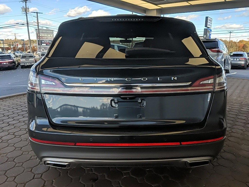 Certified 2022 Lincoln Nautilus AWD w/ Premium Package image 6