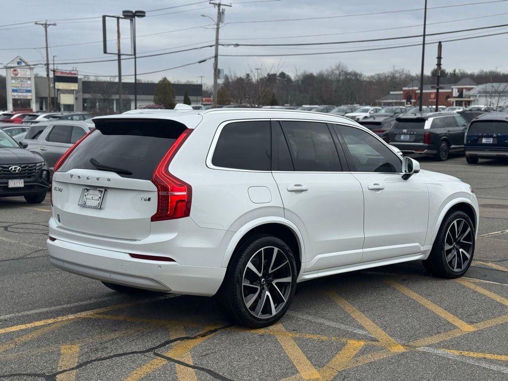 Used 2022 Volvo XC90 T6 Momentum w/ Advanced Package image 6
