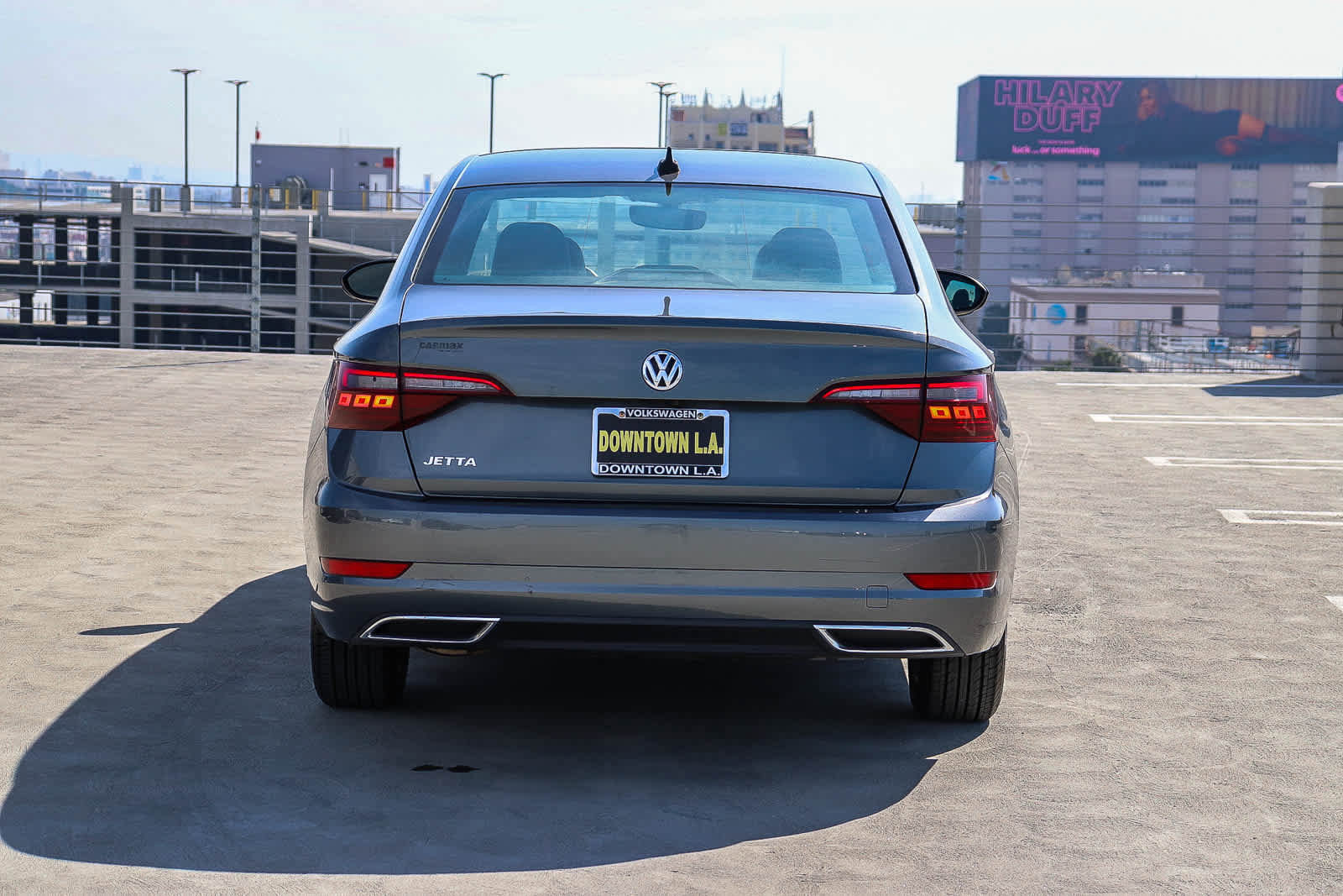 Used 2020 Volkswagen Jetta R-Line w/ R-Line Cold Weather Package image 5