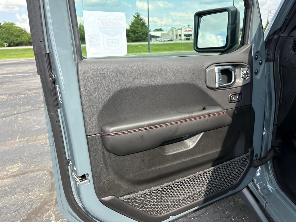 New 2026 Jeep Gladiator Rubicon w/ Safety Group AWD/4WD image 14