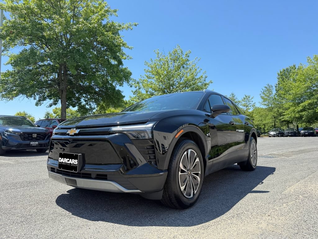 Used 2024 Chevrolet Blazer EV LT AWD/4WD image 32