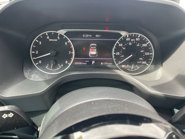 Used 2023 Nissan Rogue SV w/ SV Premium Package AWD/4WD image 11