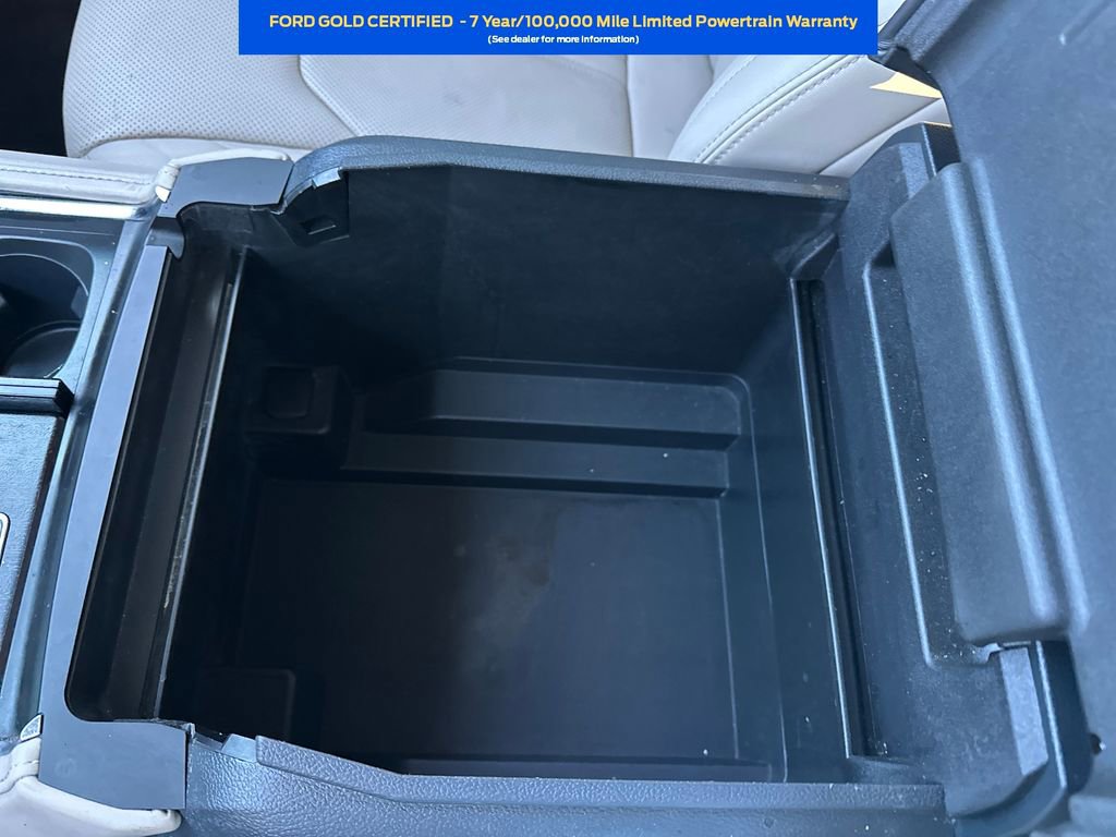Used 2022 Ford Expedition Platinum image 16