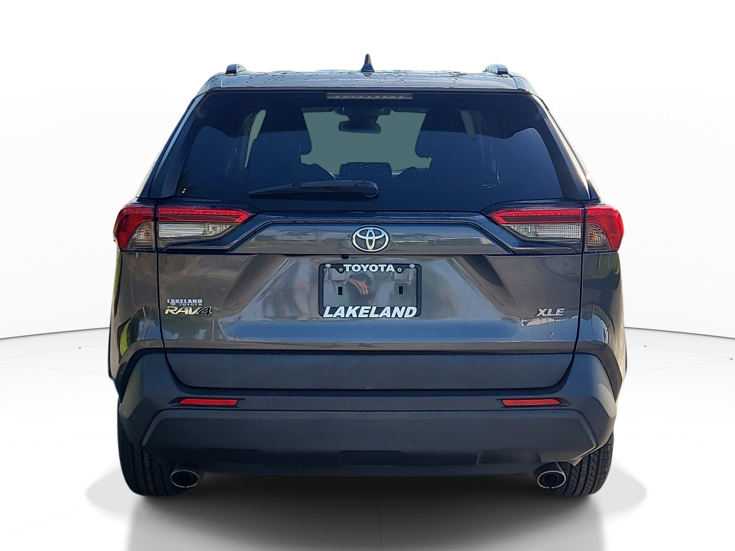 Used 2021 Toyota RAV4 XLE FWD image 6