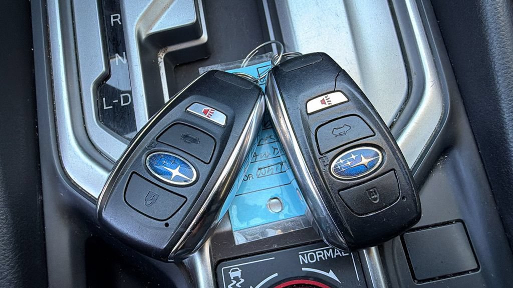 Used 2023 Subaru Forester Premium AWD/4WD image 29