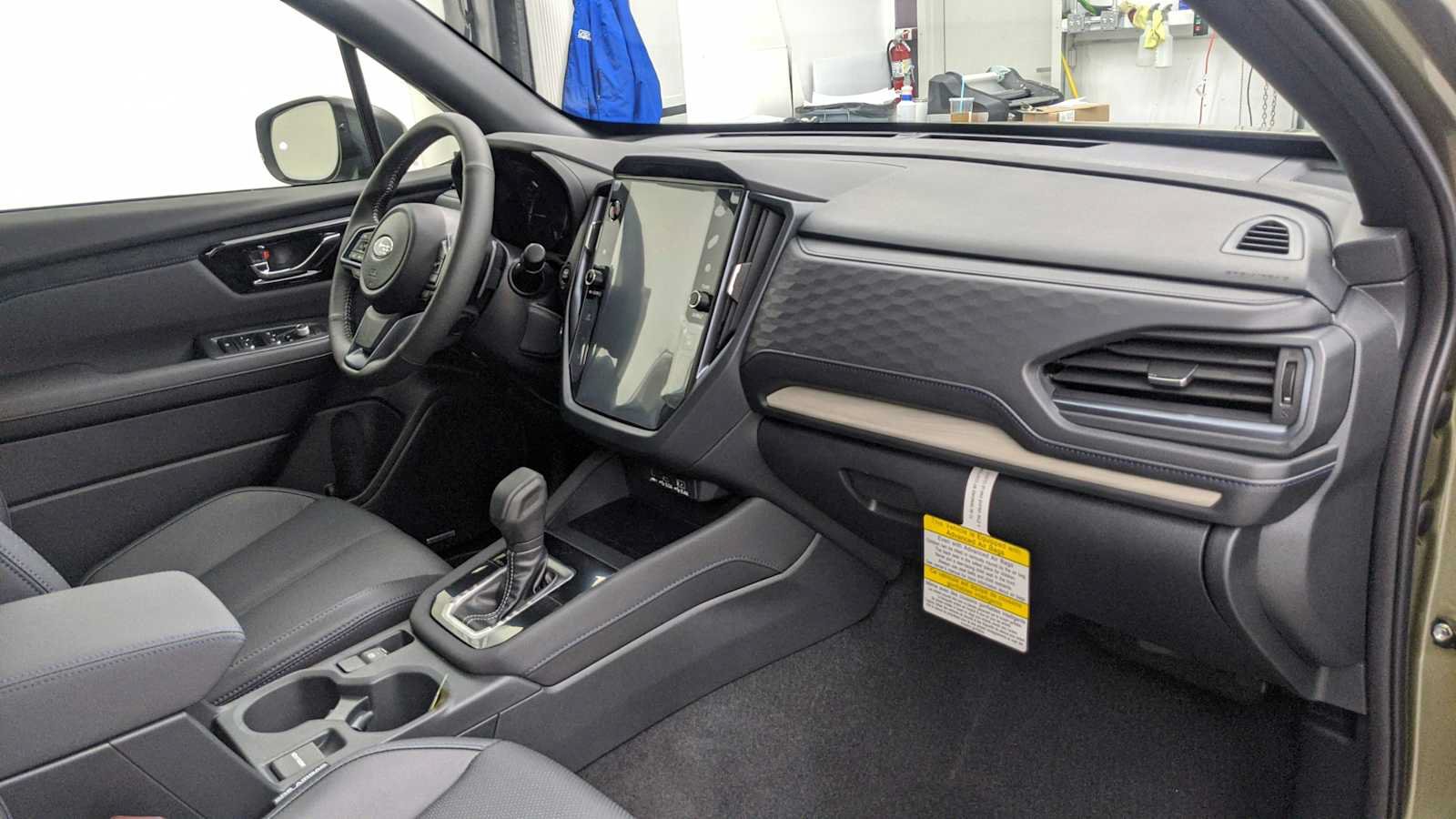 Certified 2025 Subaru Forester Limited w/ Popular Package #2 AWD/4WD image 27