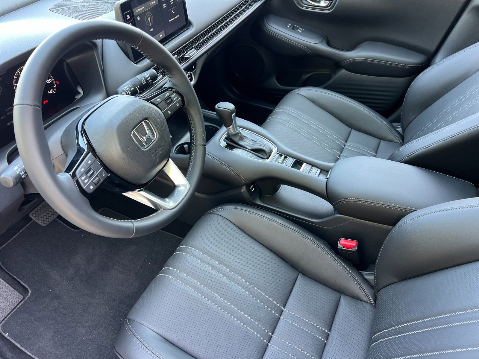 New 2026 Honda HR-V EX-L image 10