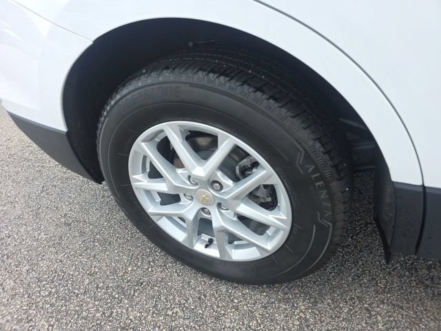 Used 2023 Chevrolet Equinox LT AWD/4WD image 10