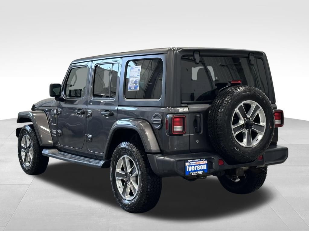 Used 2019 Jeep Wrangler Unlimited Sahara w/ Cold Weather Group AWD/4WD image 5
