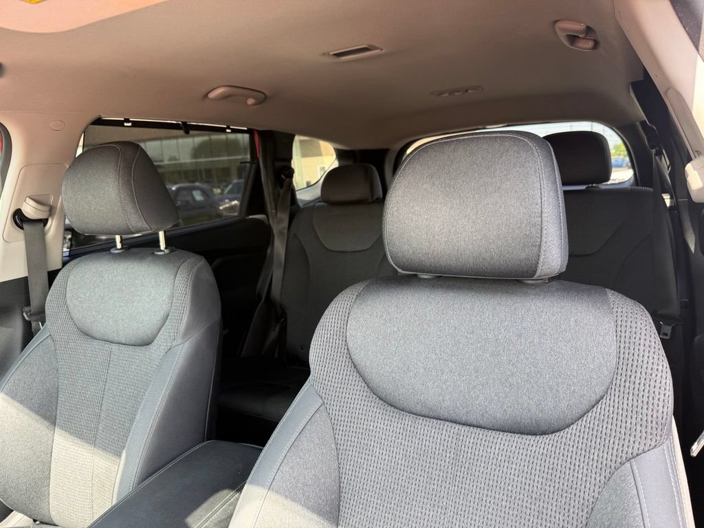 Used 2020 Hyundai Santa Fe SEL w/ Convenience Package FWD image 23