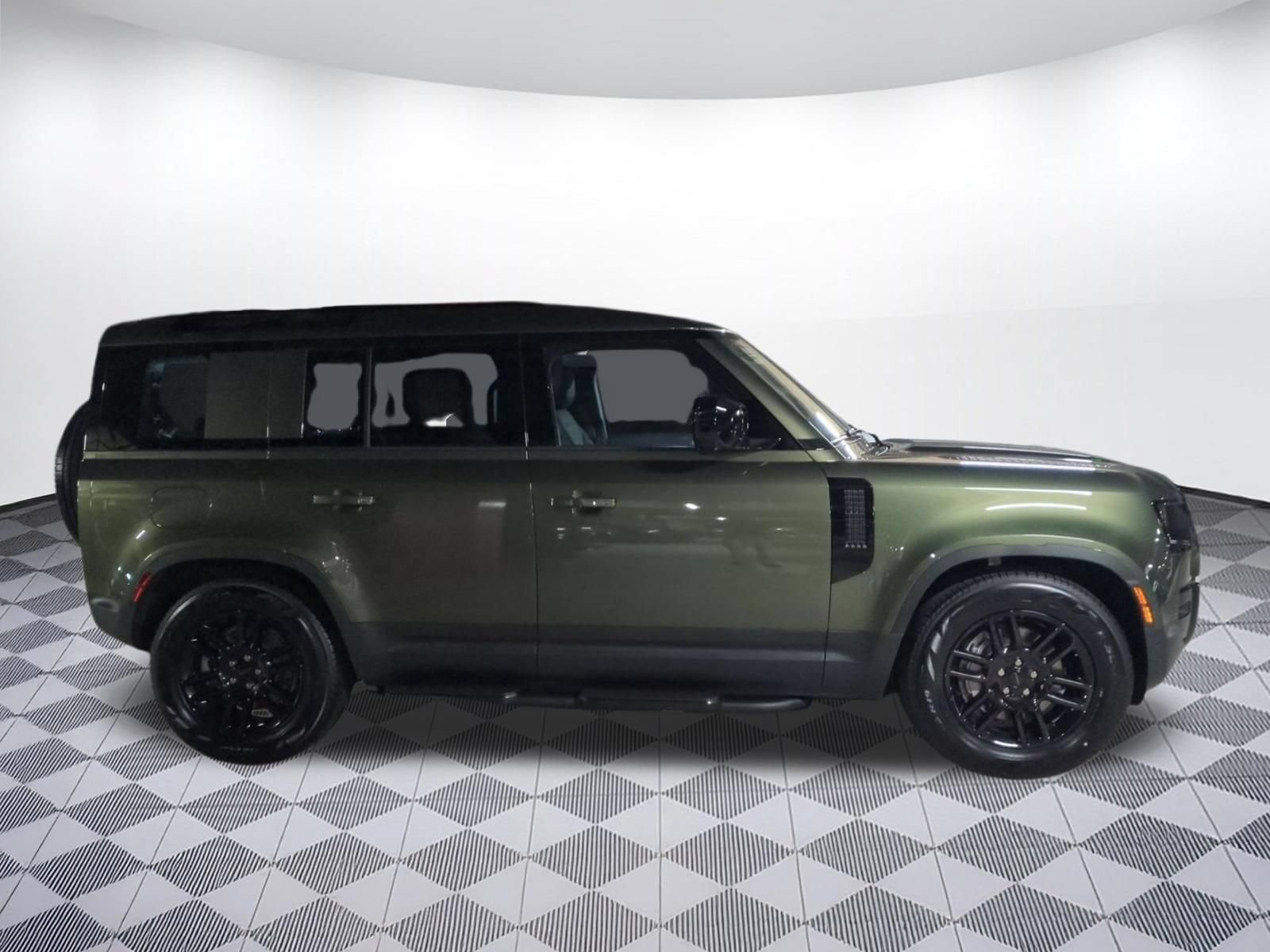 New 2026 Land Rover Defender 110 S AWD/4WD image 6