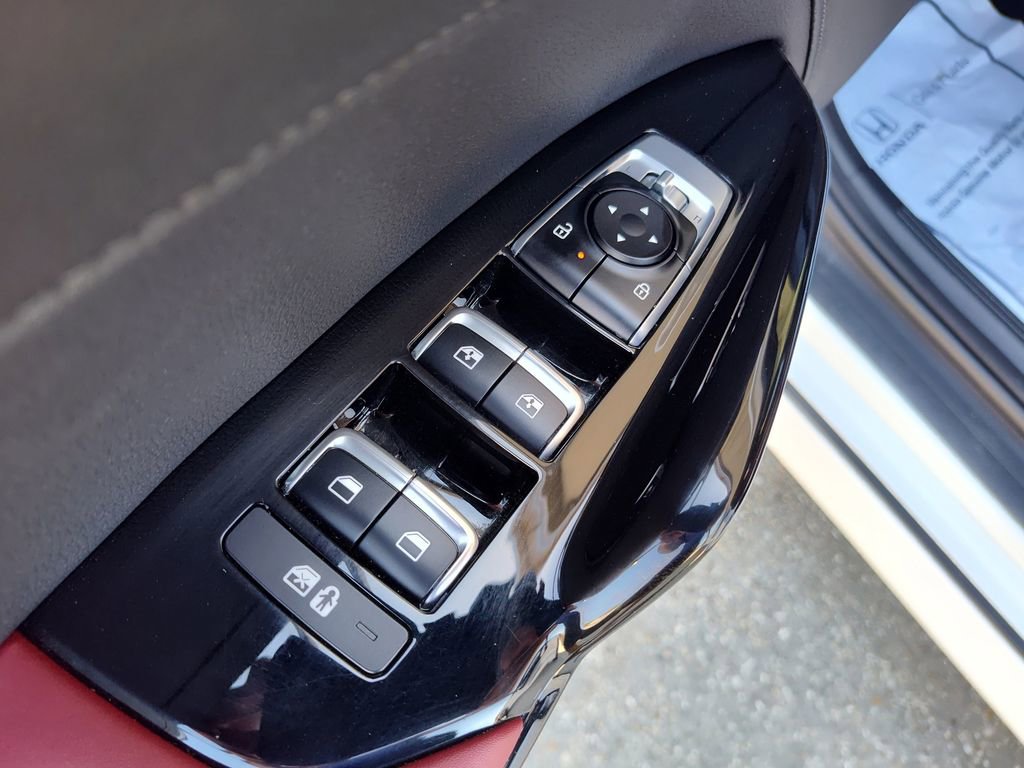 Used 2025 Kia K5 GT-Line w/ GT-Line Premium Package image 20