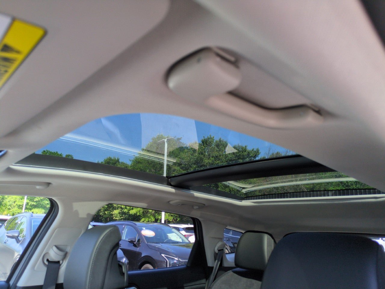 New 2026 Kia Sportage SX FWD image 24