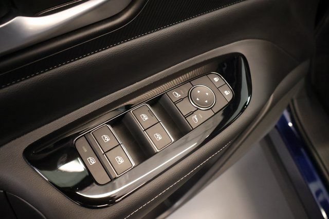 Certified 2025 Nissan Murano SV AWD/4WD image 10