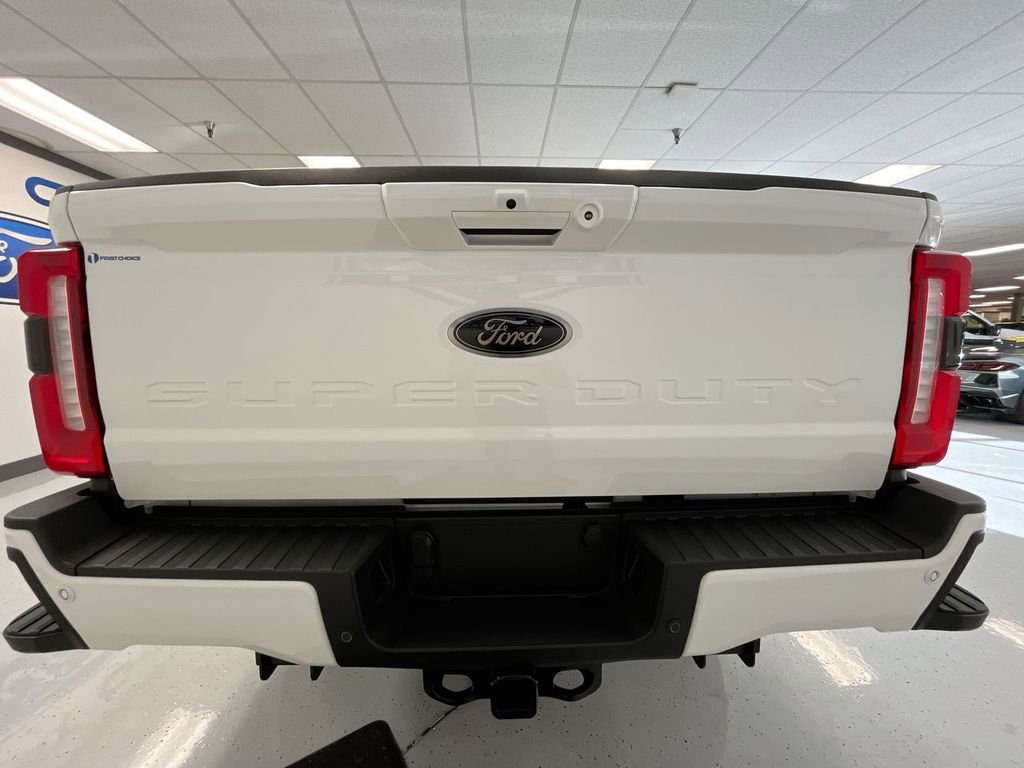 New 2026 Ford F350 4x4 Crew Cab Super Duty image 7