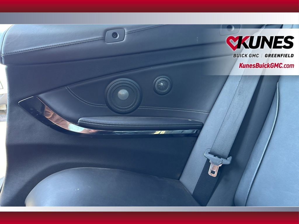 Used 2018 BMW M4 Convertible image 43