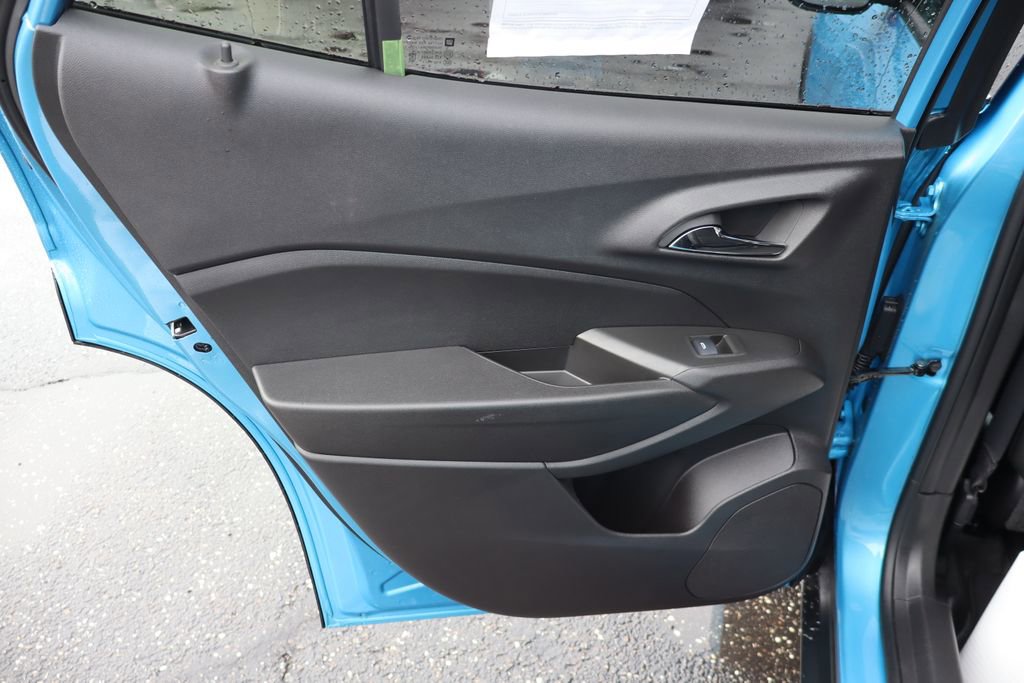 Used 2025 Chevrolet Trax ACTIV w/ Driver Confidence Package image 25