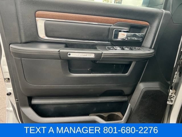 Used 2017 RAM 3500 Laramie w/ Convenience Group AWD/4WD image 17