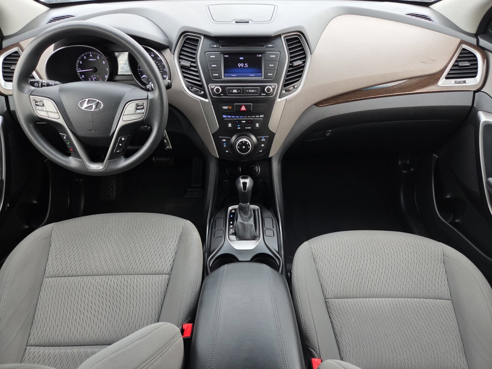 Used 2018 Hyundai Santa Fe Sport FWD image 17