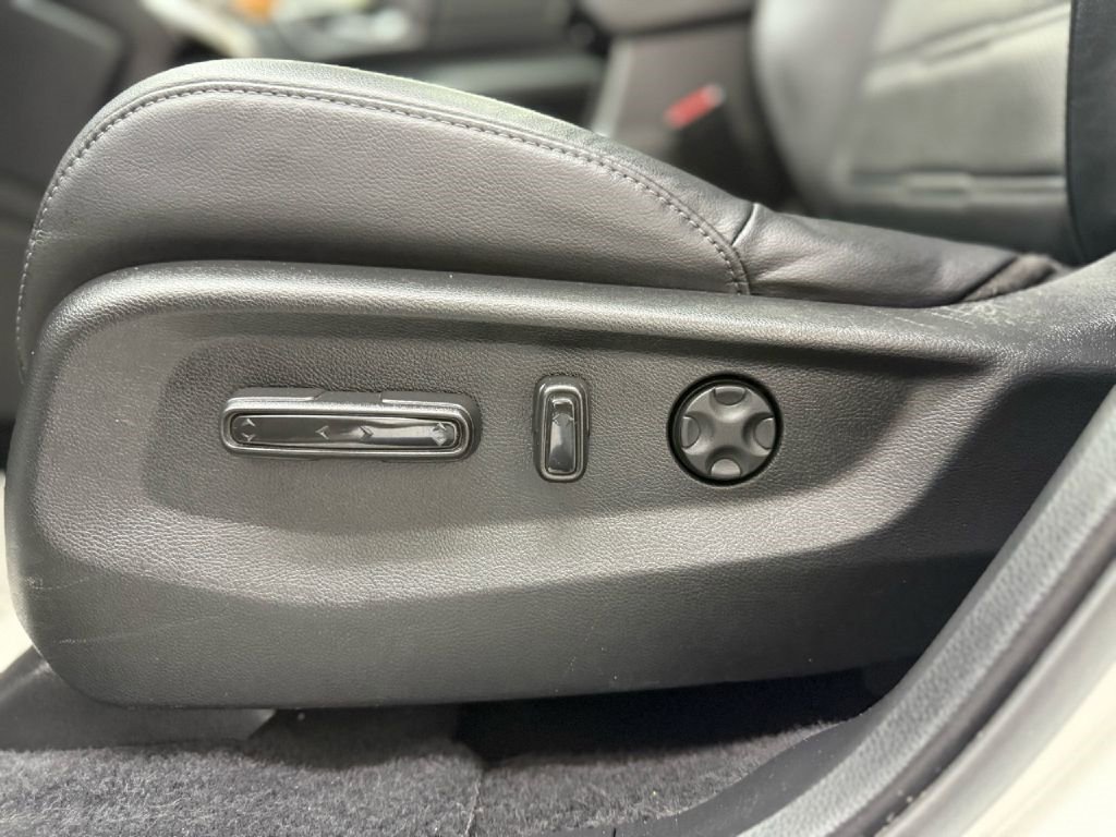 Used 2022 Honda CR-V EX-L image 10