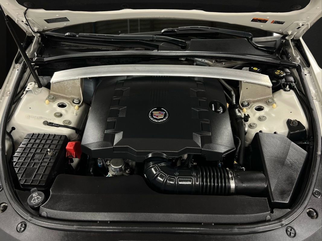 Used 2013 Cadillac CTS AWD Coupe image 32