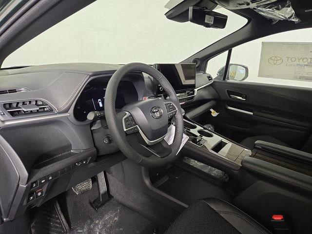 New 2026 Toyota Sienna Limited image 14