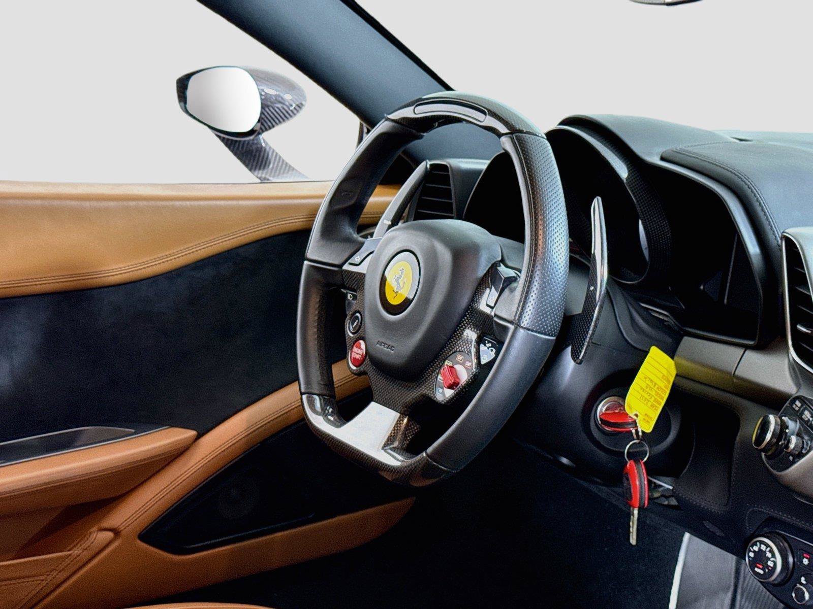 Used 2011 Ferrari 458 Italia Coupe RWD image 30