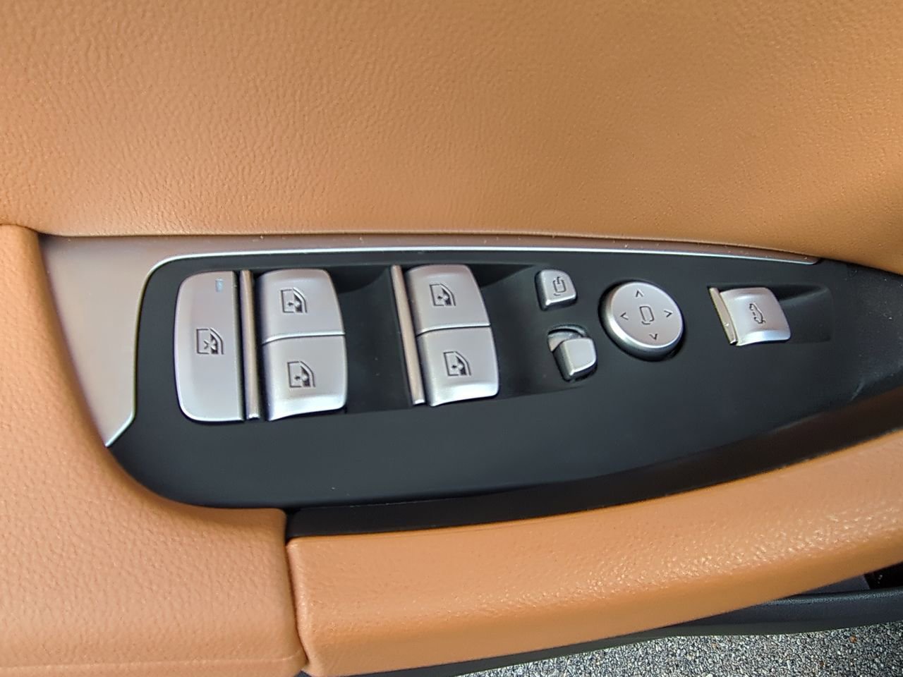 Used 2024 BMW X3 sDrive30i w/ Premium Package image 24