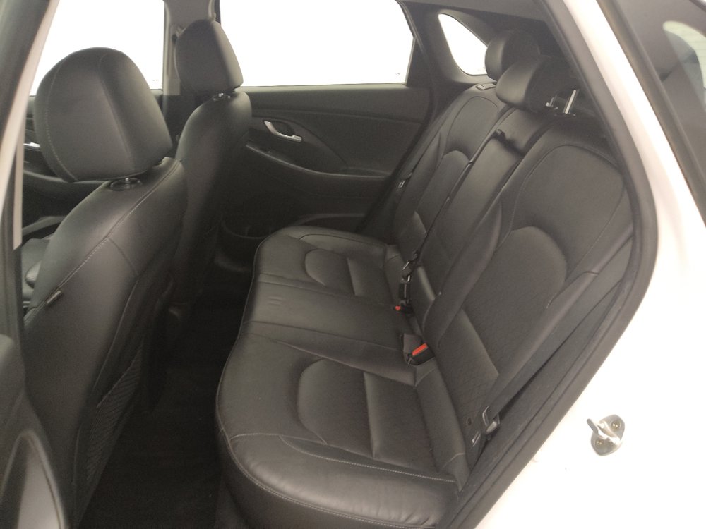 Used 2019 Hyundai Elantra GT w/ Style Package 02 FWD image 18