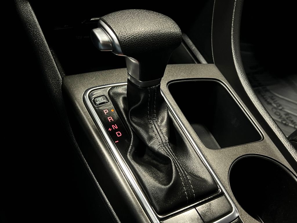 Used 2016 Kia Optima LX image 29